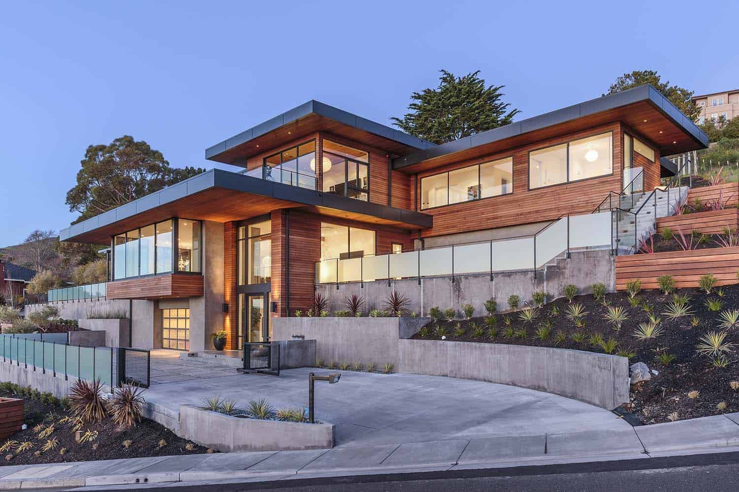 Marin County Hillside Home Ryan Group Architects 01 1 Kindesign