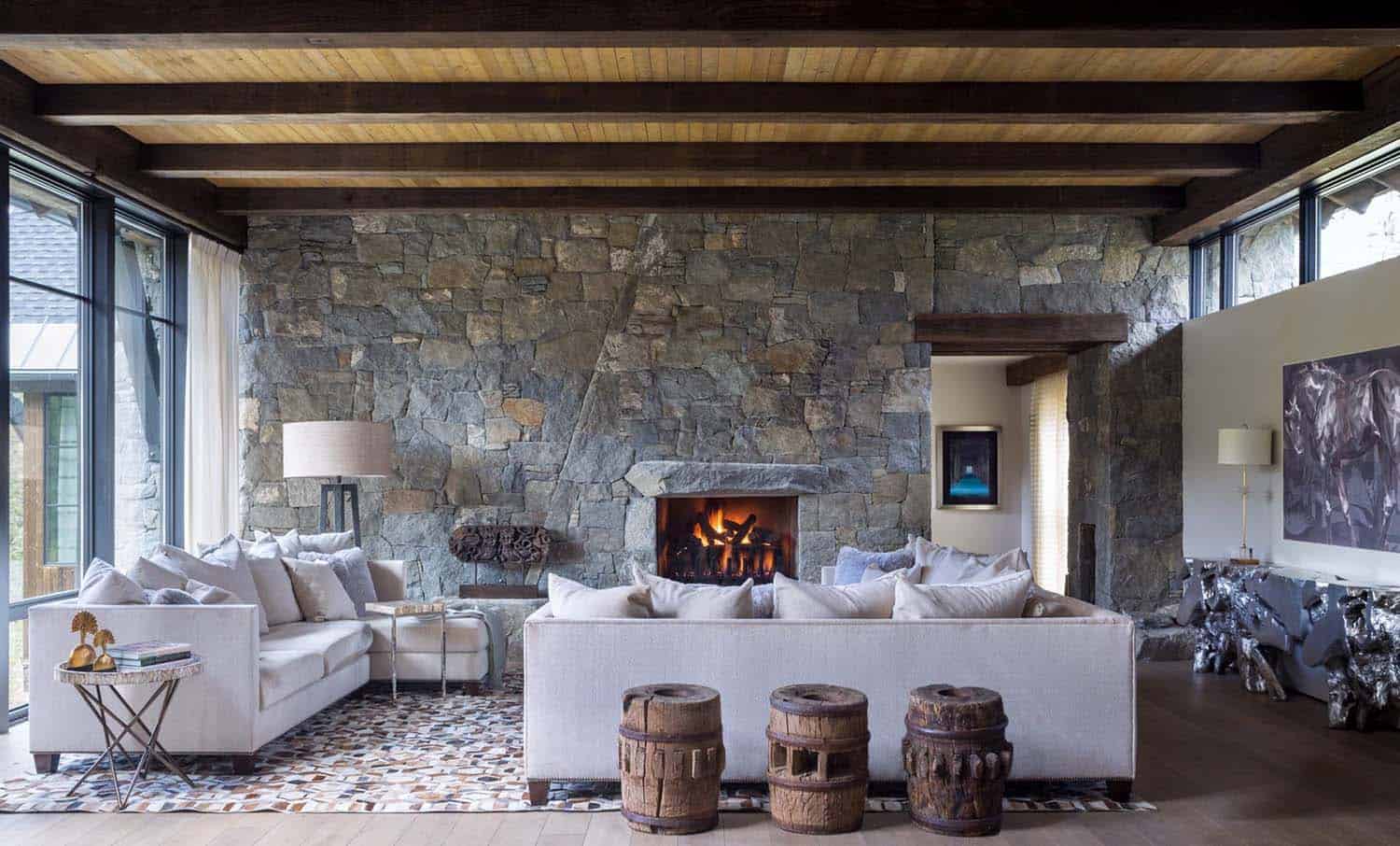 Mountain chalet in Colorado showcases rustic-contemporary styling