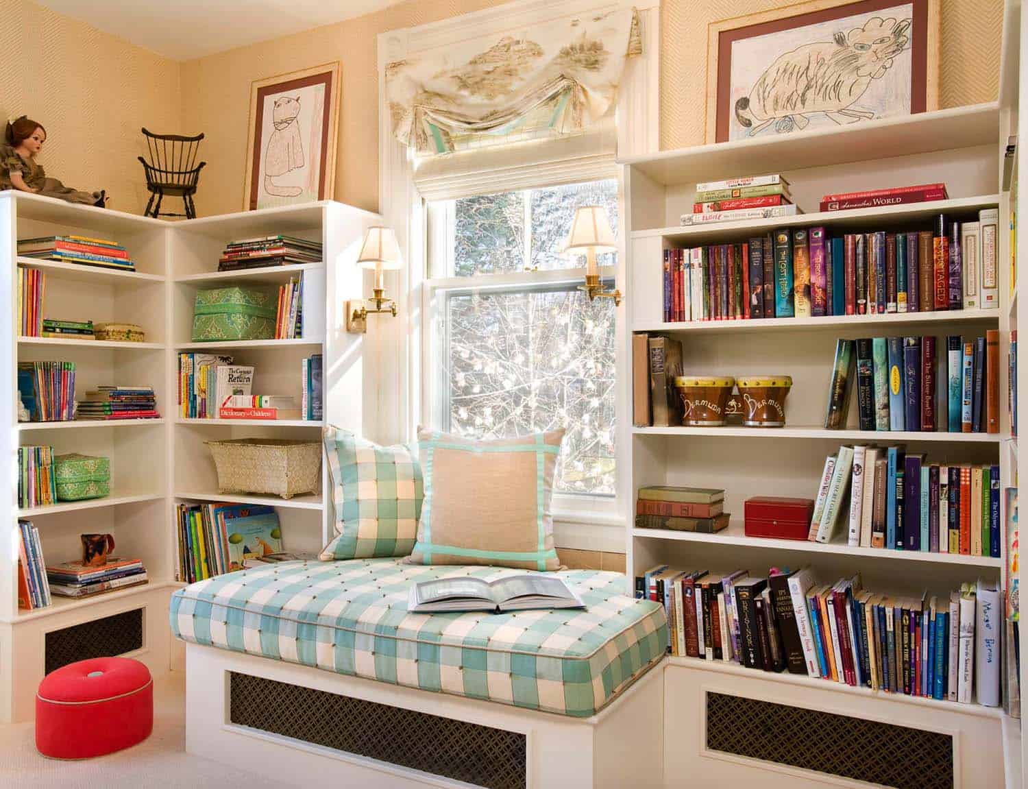 Cozy Reading Chairs With Built in Book Storage