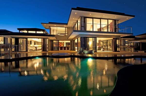 featured posts image for Opulent South African home with fabulous views