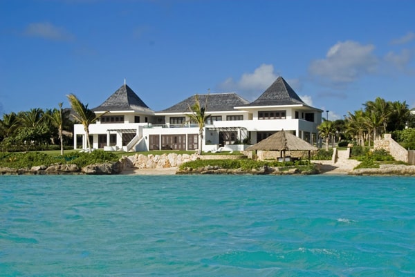 featured posts image for Glamorous holiday villa in Anguilla