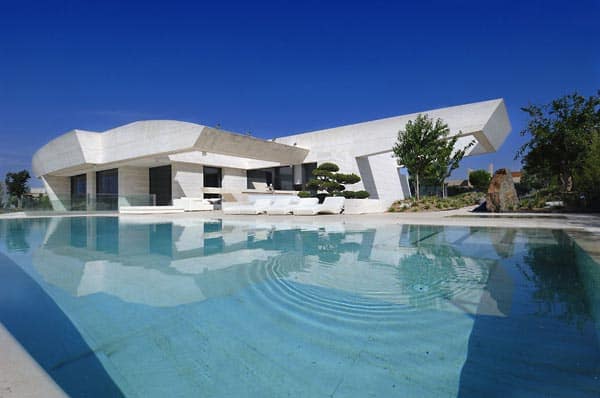 featured posts image for Sensational sculptural residence in La Finca