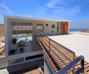 featured posts image for A sleek modern beach house in Peru