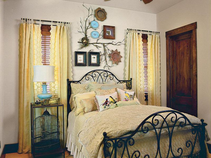 Sprawling Texas Ranch Style Home - Texas Decorating Ideas