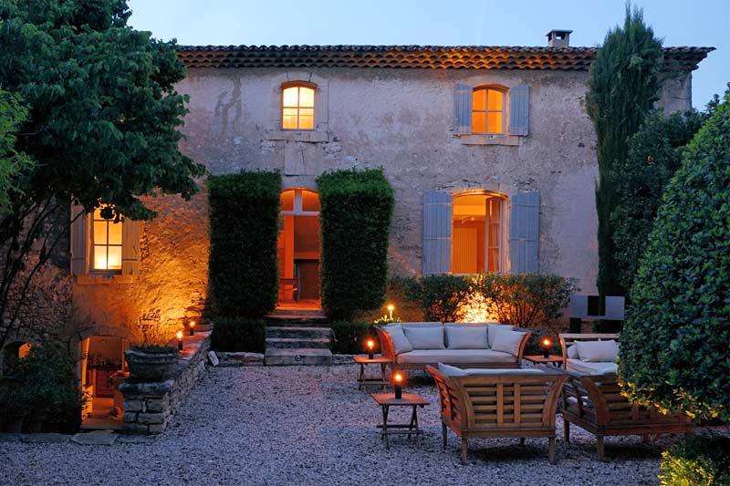 featured posts image for Picturesque 17th century villa in Provence