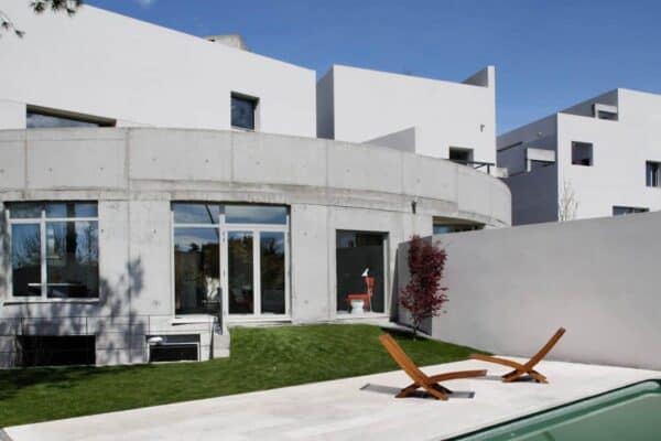 featured posts image for Intriguing Spanish abode with minimalistic details