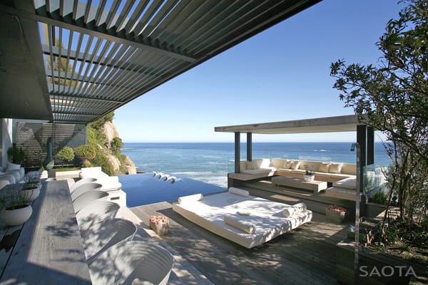 featured posts image for Overlooking Bantry Bay: Victoria 73 House