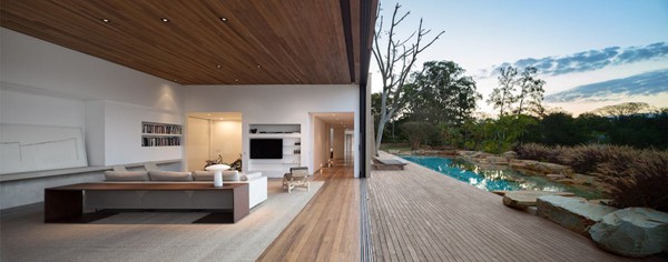 featured posts image for Modern dwelling merges with nature: Casa Itu