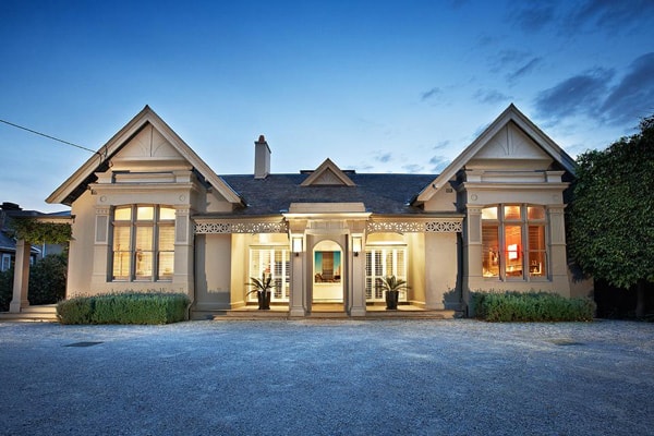 featured posts image for Stunning renovated Victorian residence in Armadale