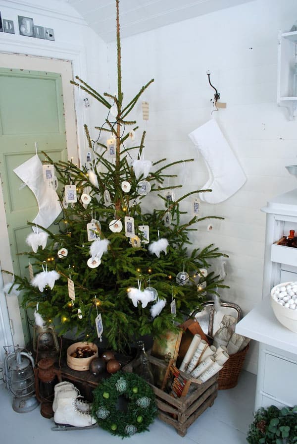 Scandinavian Christmas Decorating Ideas-66-1 Kindesign