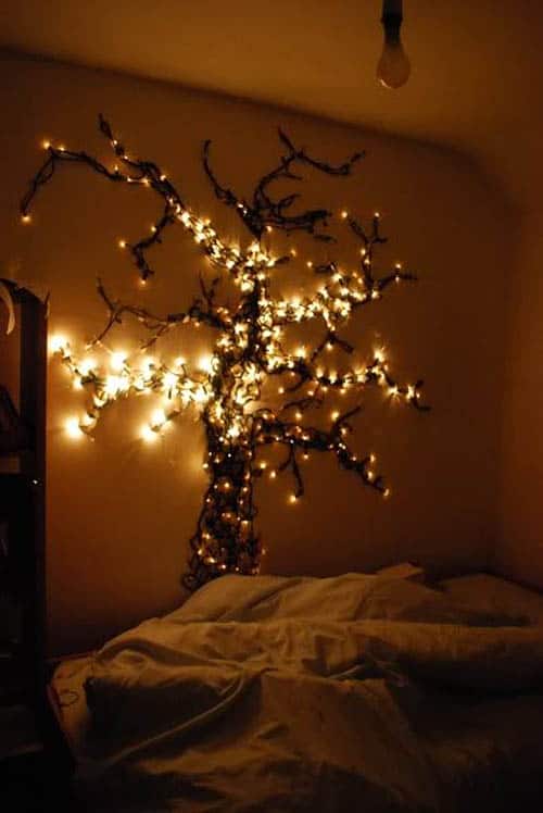 Christmas Lights in Bedroom-29-1 Kindesign