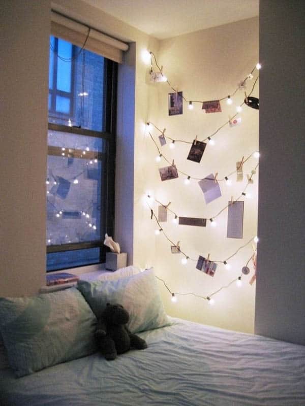 Christmas Lights in Bedroom-32-1 Kindesign