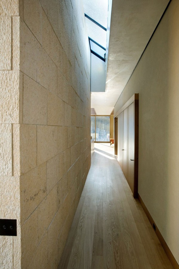 Linear House-Studio B Architects-12-1 Kindesign