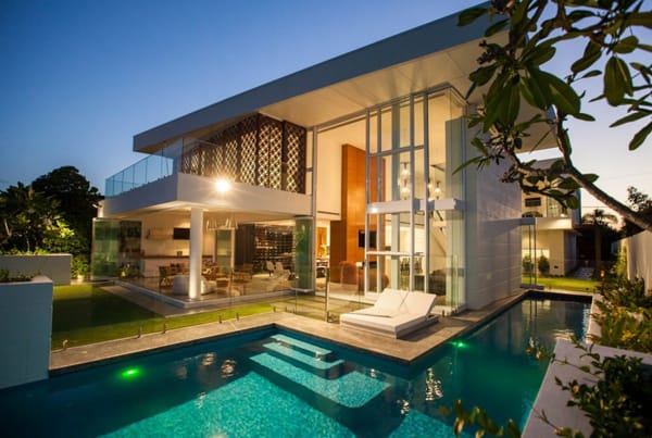 featured posts image for Luxury waterfront property in Queensland: Promenade Residence