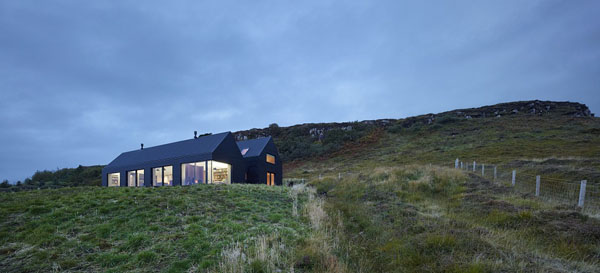 Isle of Skye Residence-Dualchas Architects-11-1 Kindesign