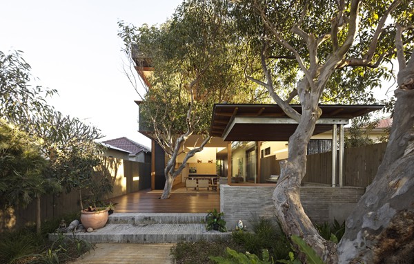 featured posts image for Plywood beach house sanctuary on Bondi Beach, Australia
