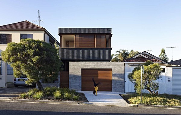 Plywood House ii-Andrew Burges Architects-02-1 Kindesign