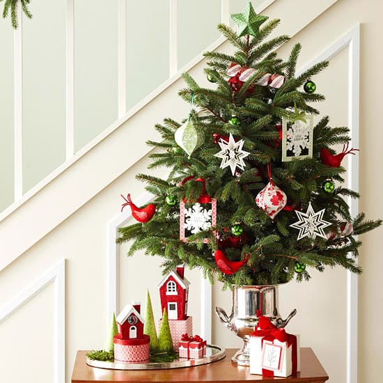 Christmas Decorating Ideas for Small Spaces-03-1 Kindesign