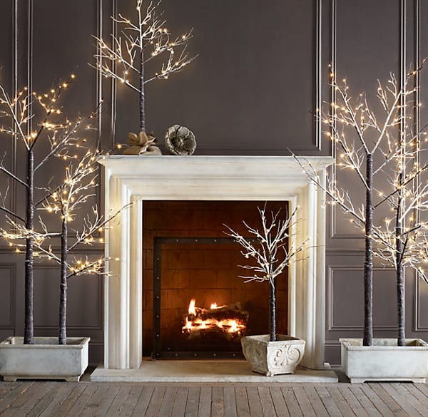 53 Wonderfully Modern Christmas Decorated Living Rooms - Christmas Decorations For Contemporary Homes