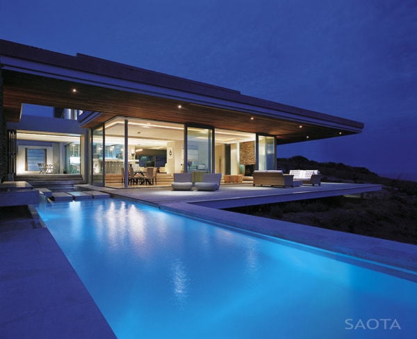 featured posts image for Perched on an exposed cliff with spectacular views: Cove 6 by SAOTA
