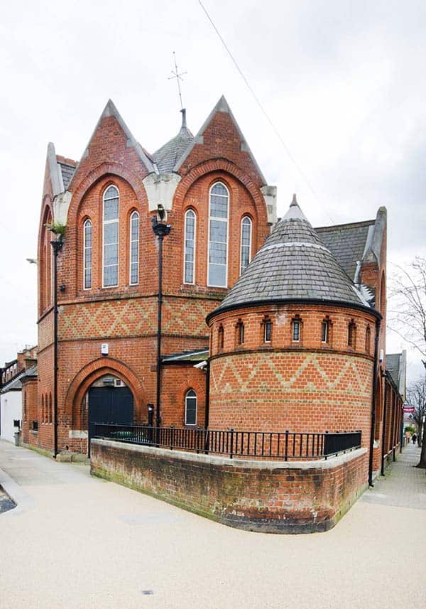 North Kensington Converted Church-14-1 Kindesign