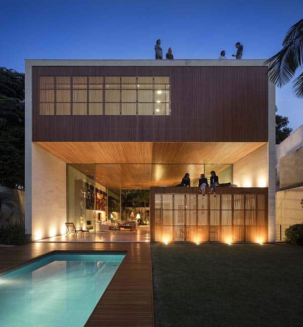 featured posts image for Tetris House offers wooden box-like shelter in Sao Paulo
