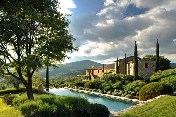 featured posts image for Charming stone farmhouse in Umbria: Villa Noci