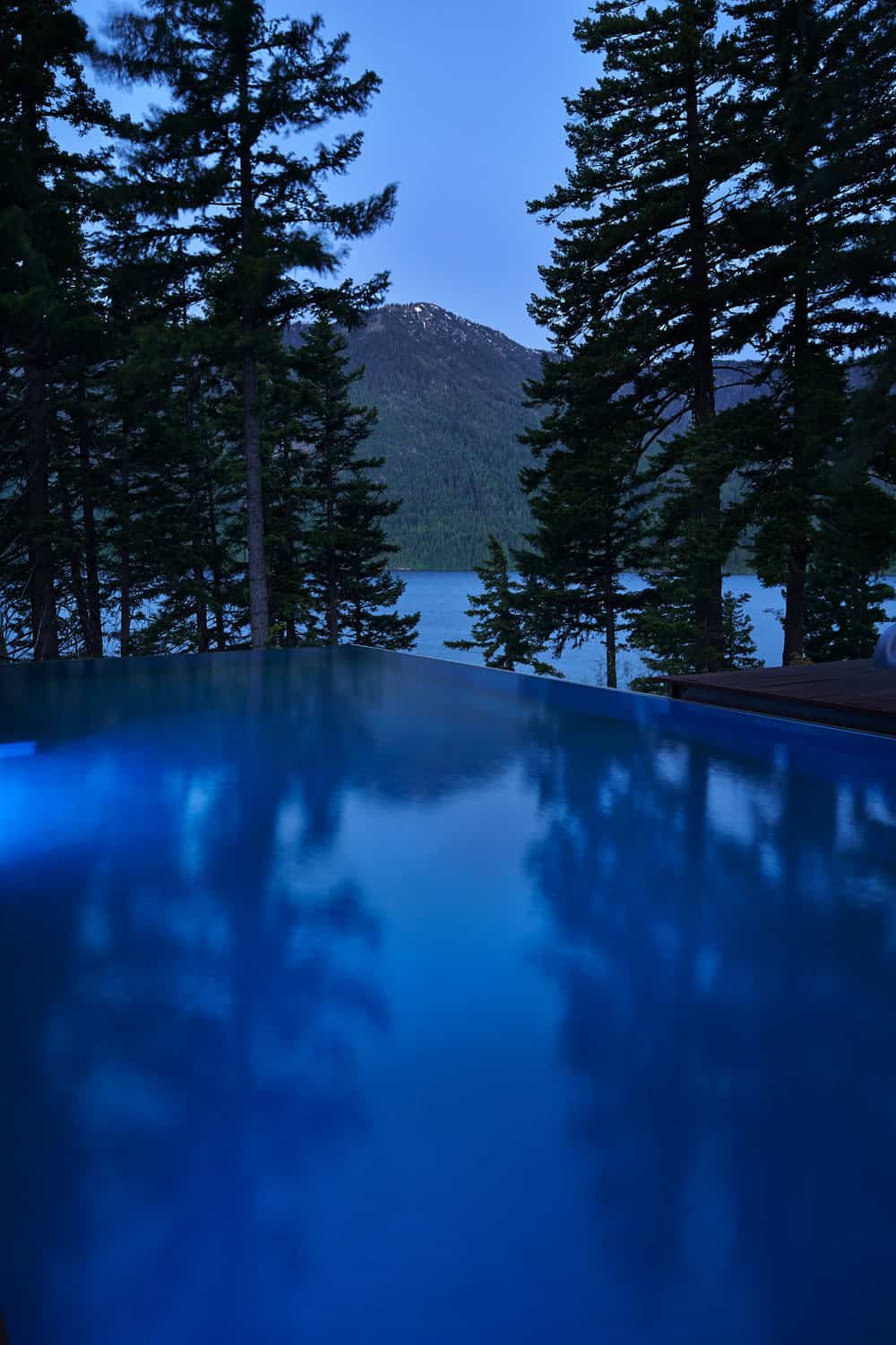mountain-retreat-infinity-pool