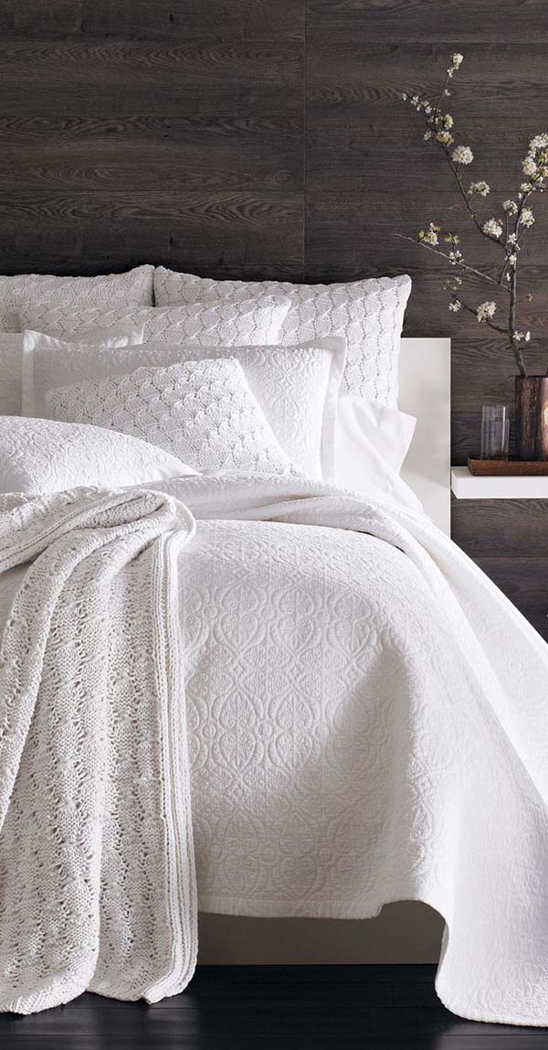 Dreamy White Bedroom Designs-15-1 Kindesign