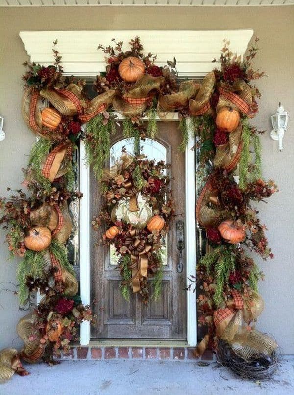 Fall-Inspired-Front-Porch-Decorating-07-1 Kindesign