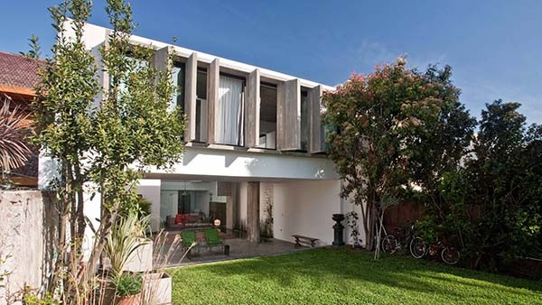 Modern-Concrete-Home-Bak Architects-19-1 Kindesign
