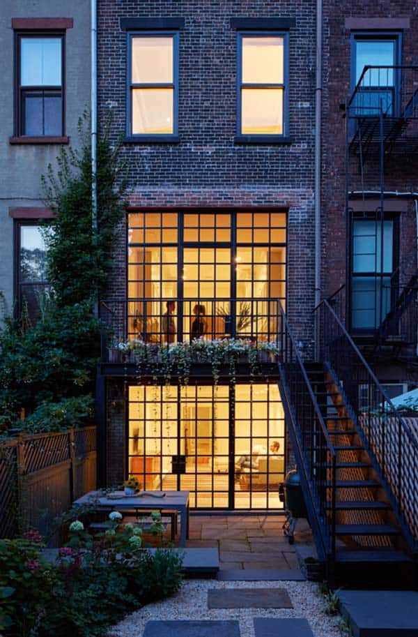 Clinton Street Townhouse renovation by Lang Architecture.