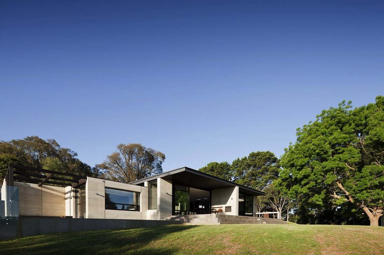 Rammed Earth House-Robson Rak Architects-04-1 Kindesign