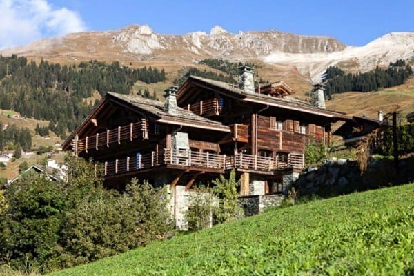 featured posts image for Heavenly rustic-chic ski chalet in Verbier, Switzerland