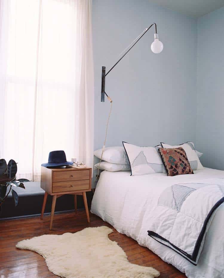 Mid-Century Modern Bedroom-10-1 Kindesign