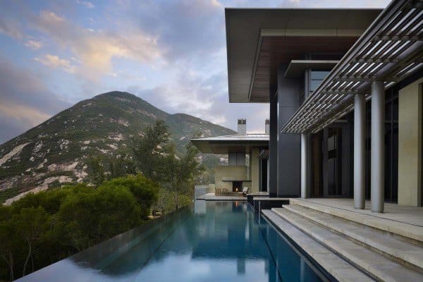 featured posts image for Fascinating concrete and glass villa on Hong Kong Island