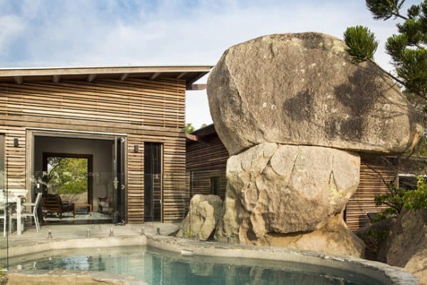 featured posts image for Treetop pavilions meld into rugged landscape of Magnetic Island