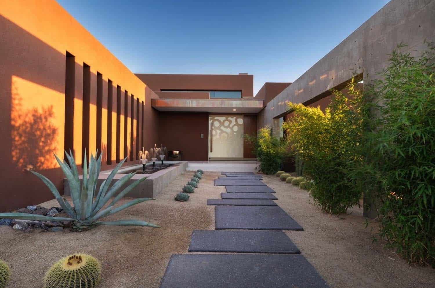 Contemporary Desert Home-Tate Studio Architects-01-1 Kindesign