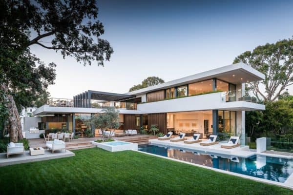 featured posts image for Sumptuous contemporary living in the Pacific Palisades