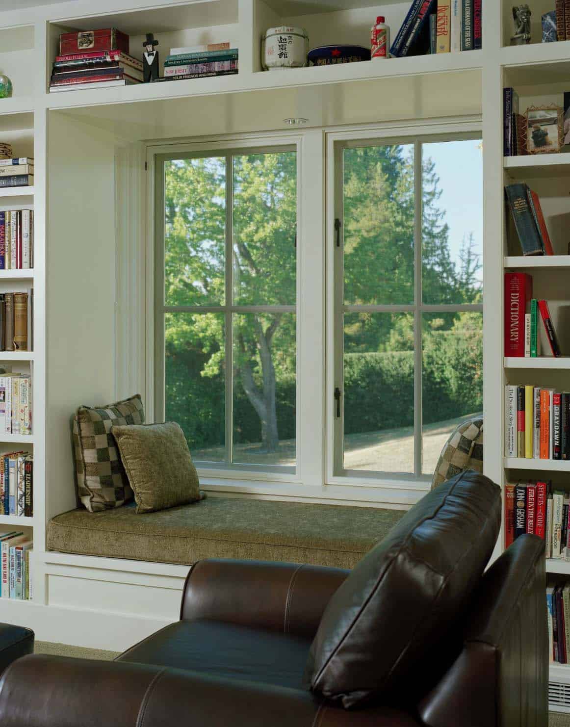 Home Library with Window Seat-22-1 Kindesign