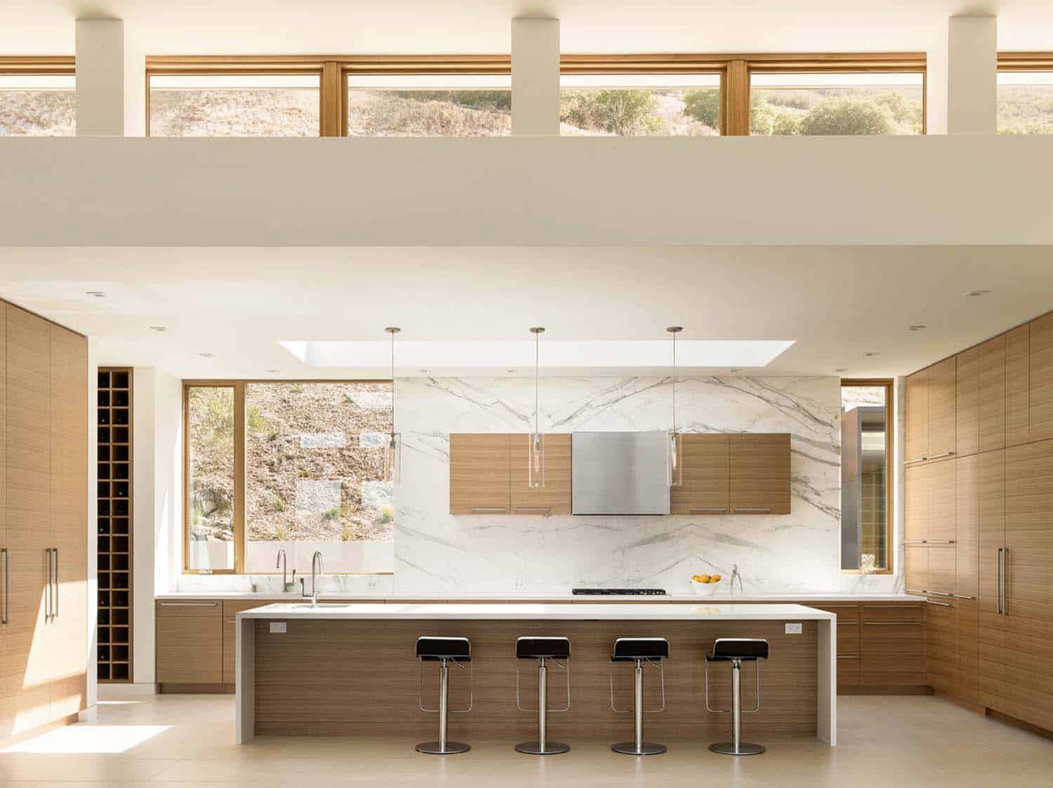 Modern Hillside Home-John Maniscalco Architecture-10-1 Kindesign