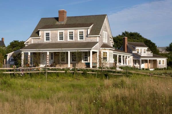 featured posts image for A stunning shingle-style summer retreat in Nantucket