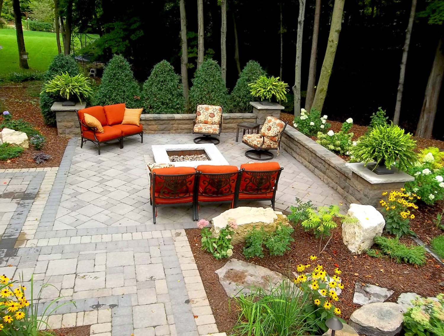 Traditional Outdoor Patio Designs-42-1 Kindesign