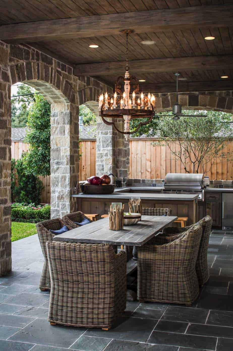 Traditional Outdoor Patio Designs-43-1 Kindesign