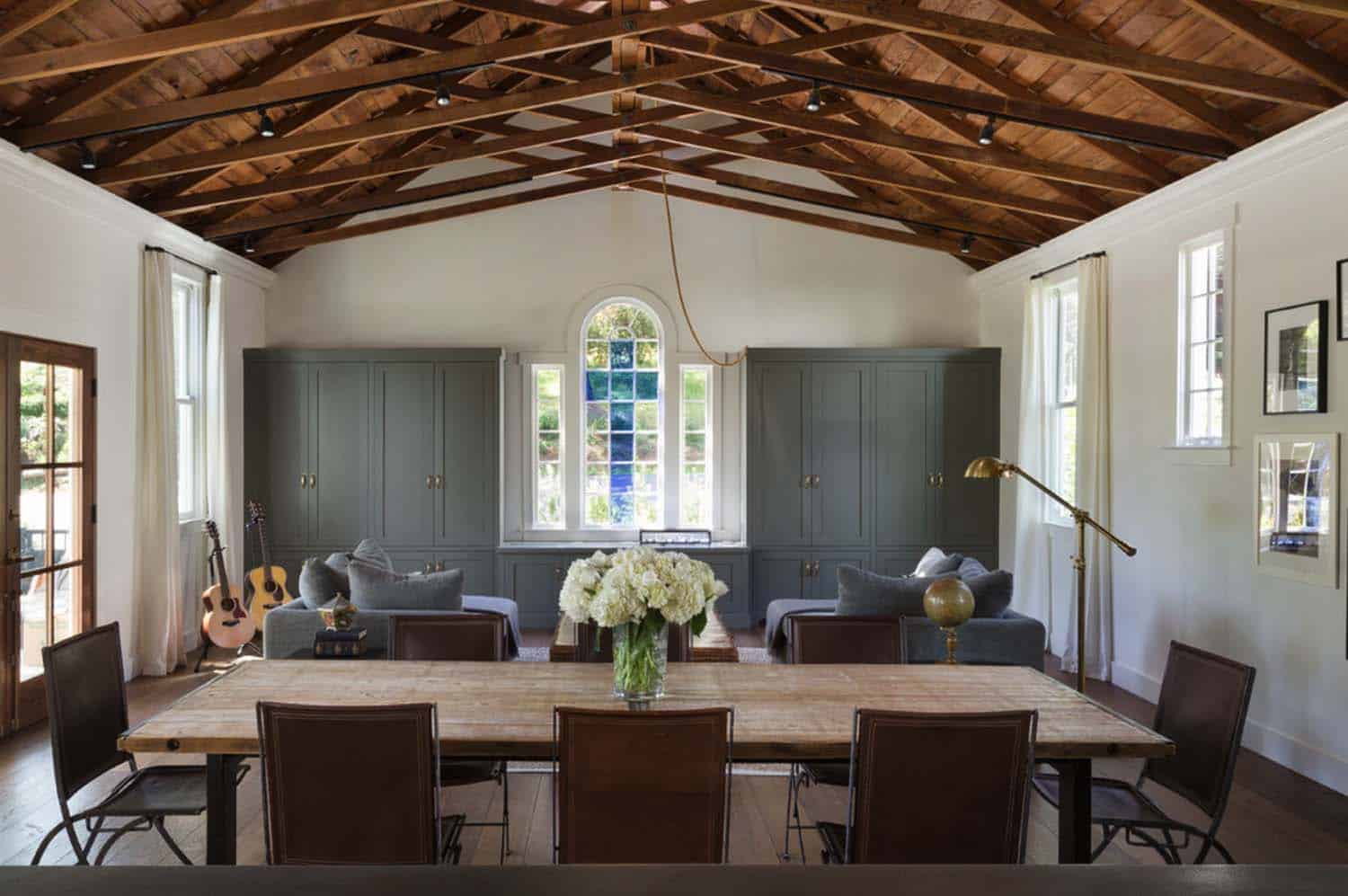 Church Home Revival-HSH Interiors-04-1 Kindesign