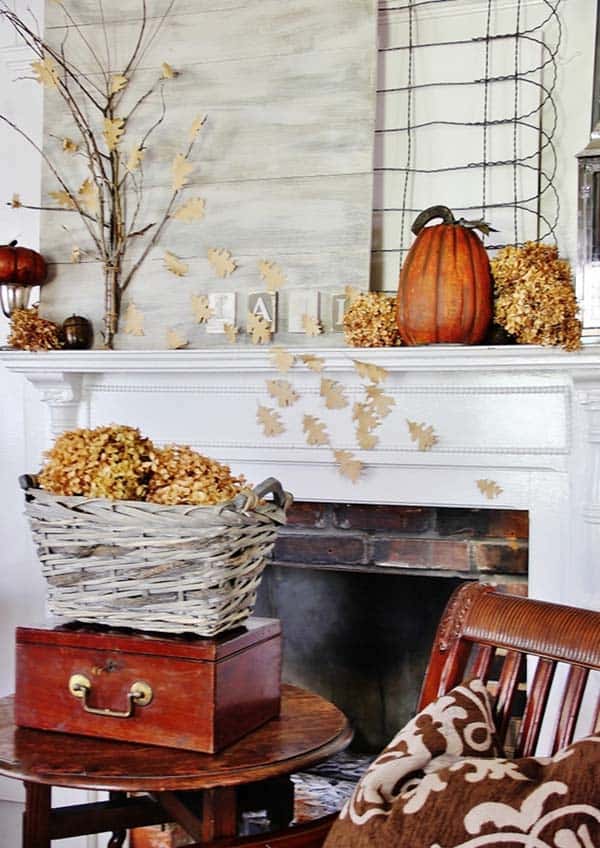 fall-decorating-ideas-fireplace-mantel-25-1-kindesign