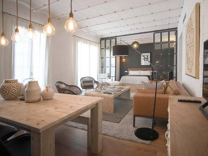 luxury-apartment-renovation-jeev-architecture-01-1-kindesign