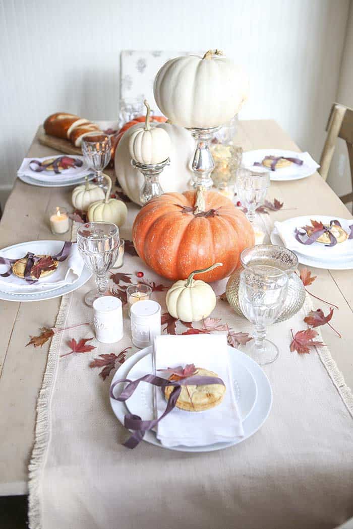 natural-thanksgiving-table-decorating-ideas-05-1-kindesign