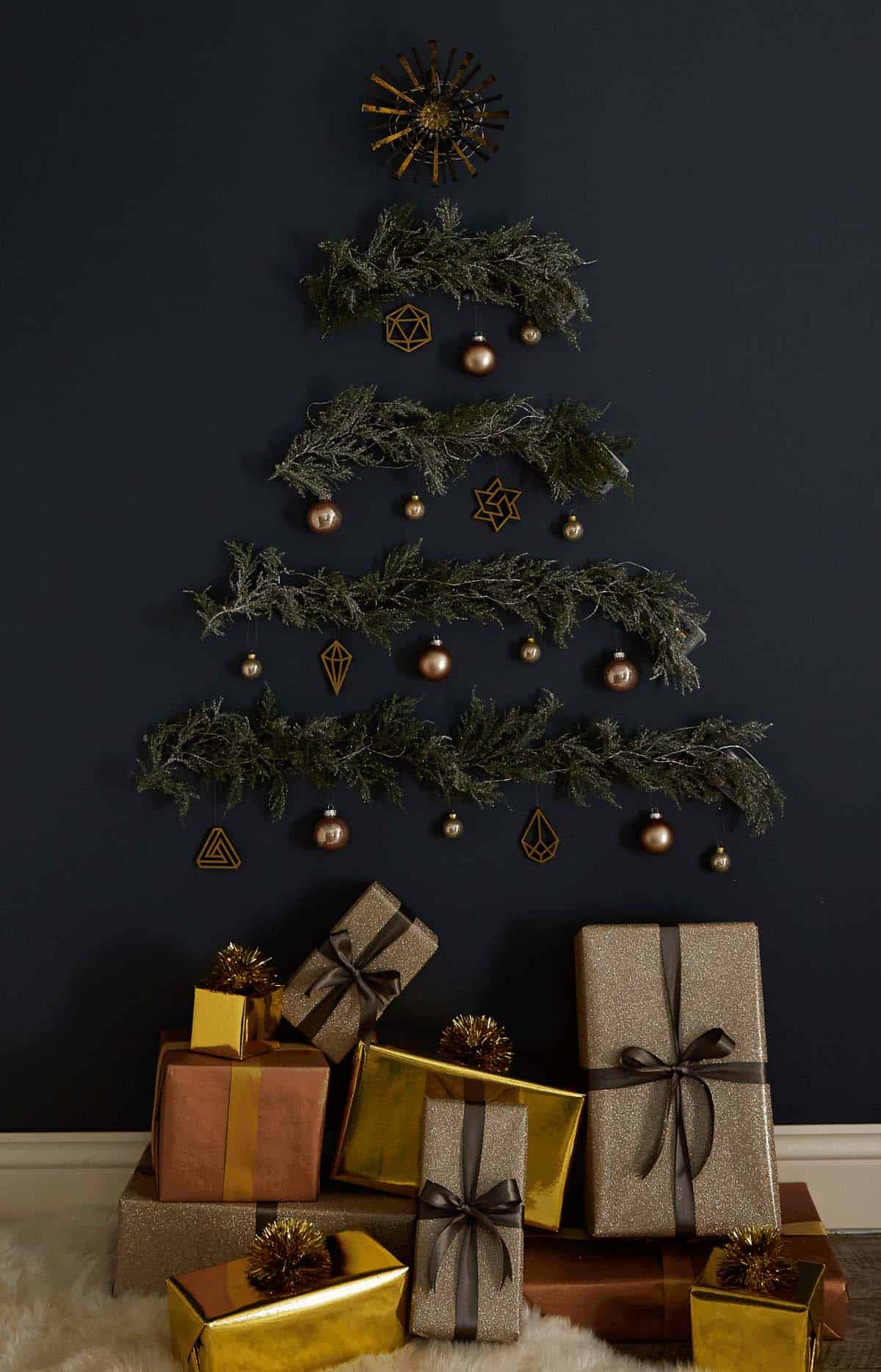 christmas-tree-alternative-pine-branch-tree-on-the-wall