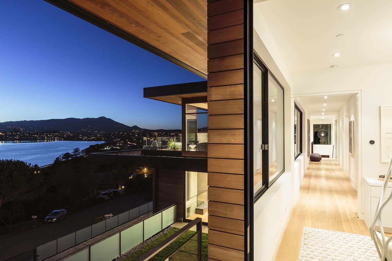 Marin County Hillside Home-Ryan Group Architects-08-1 Kindesign